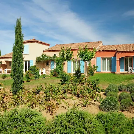 Lakeview With Garden Homps (Aude)