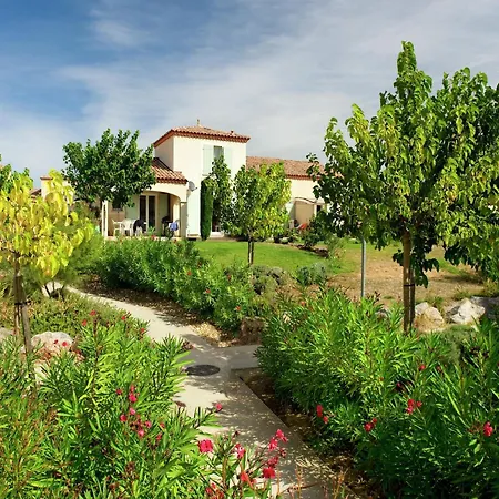 Lakeview With Garden *