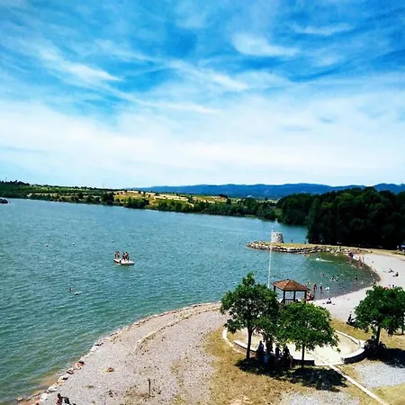 Vakantiehuis Lakeview With Garden Homps (Aude)