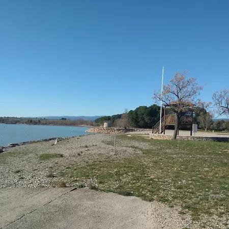 Lakeview With Garden